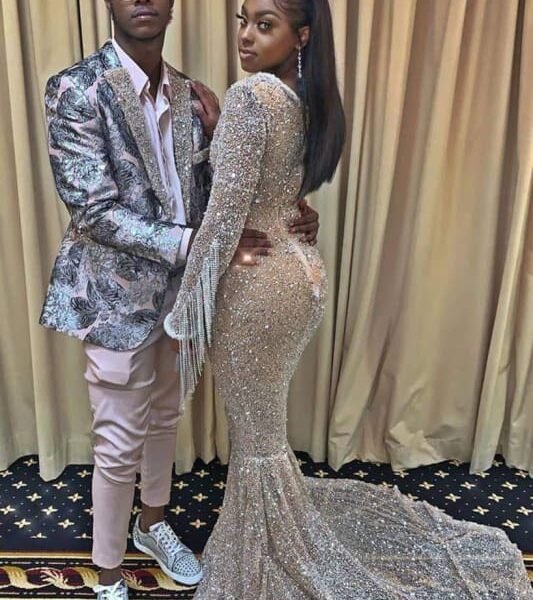 Exquisite Long Sleeves Mermaid Prom Dresses with Train