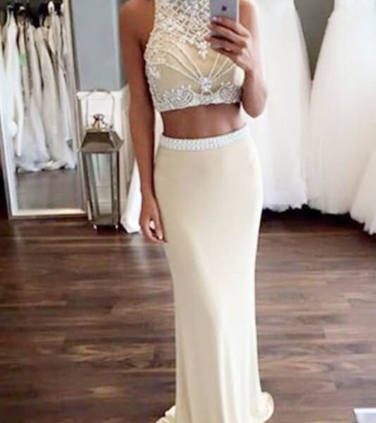 Pale Yellow Two Piece High Neck Sleeveless Beading Prom Dress Trumpet Formal Dresses