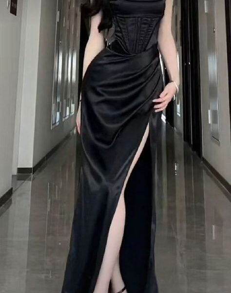 Elegant Sheath Spaghetti Straps Black Slit Long Prom Dress Evening Dresses C3341